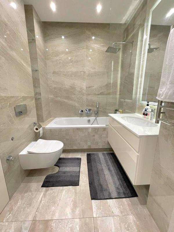 Vip Apartment 120M2 With Panoramic Windows, 22 Floor. Obolon 키예프 외부 사진